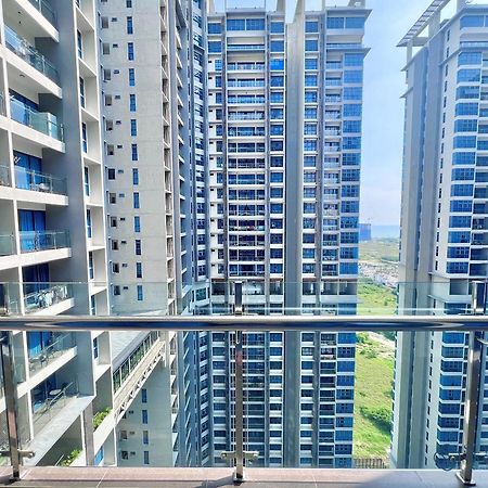 Atlantis Residences Melaka By Stayrene Buitenkant foto